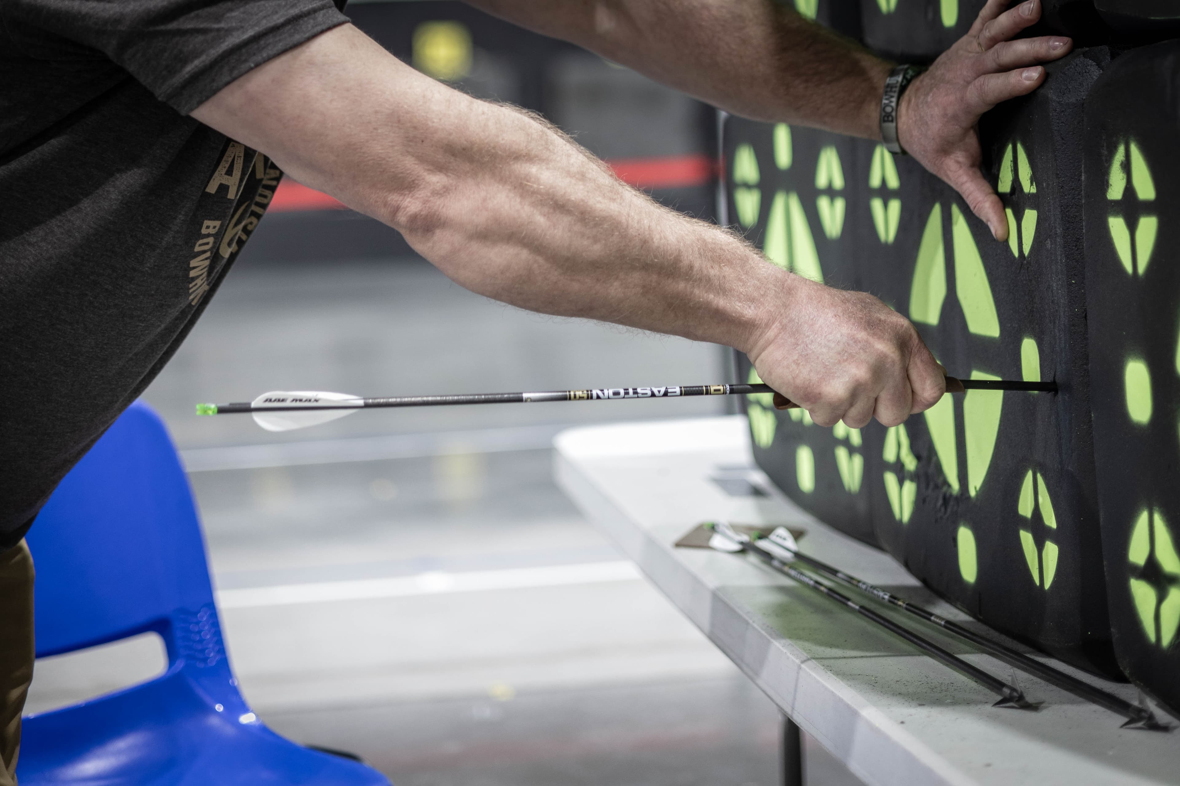 Pulling arrows from the target after a group